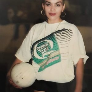 Meet your Posher, Claudia